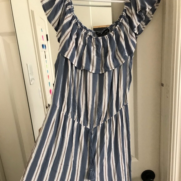 Cute striped romper - Picture 3 of 5